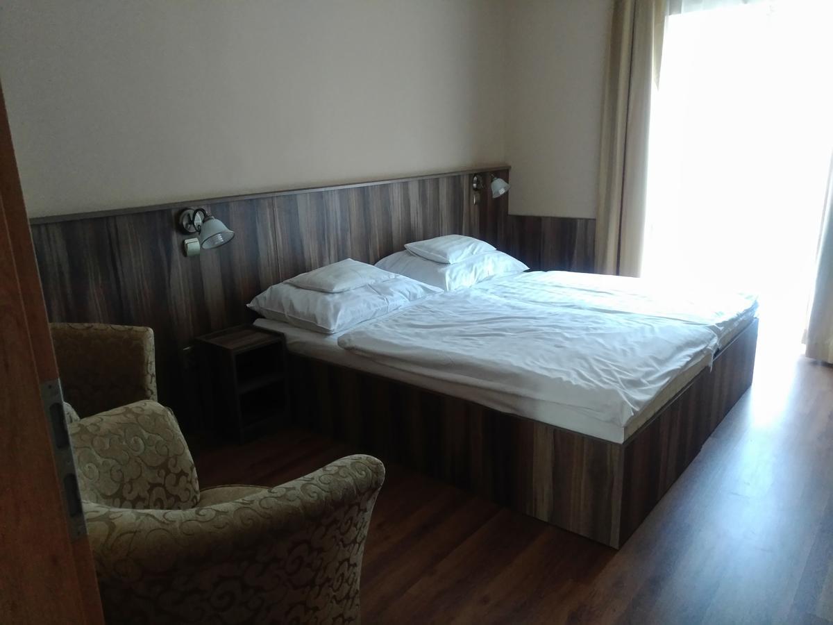 Siesta Club Apartman Harkan Exterior foto