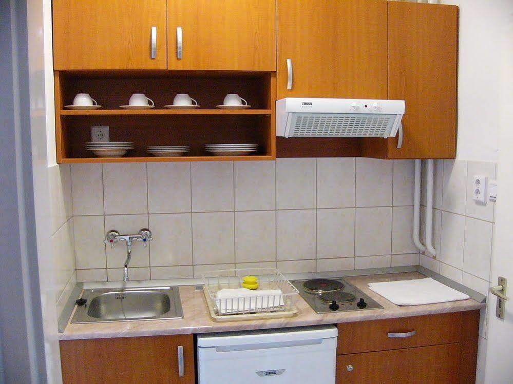 Siesta Club Apartman Harkan Exterior foto